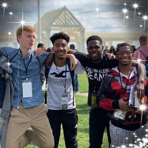 Meet your Posher, Erick